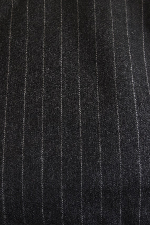 Vintage Grey Pinstripe Wool & Black Leather Short… - image 4