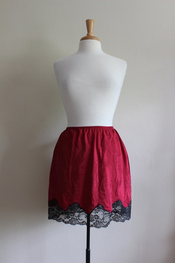 Vintage Black Lace Trim Red Silk Slip Skirt - image 3