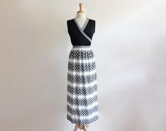 Vintage 1960s Black and White Graphic Maxi Dress
