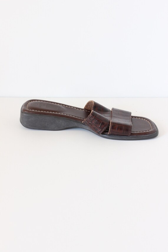 Vintage 1990s Brown Croc Embossed Leather Slide S… - image 3