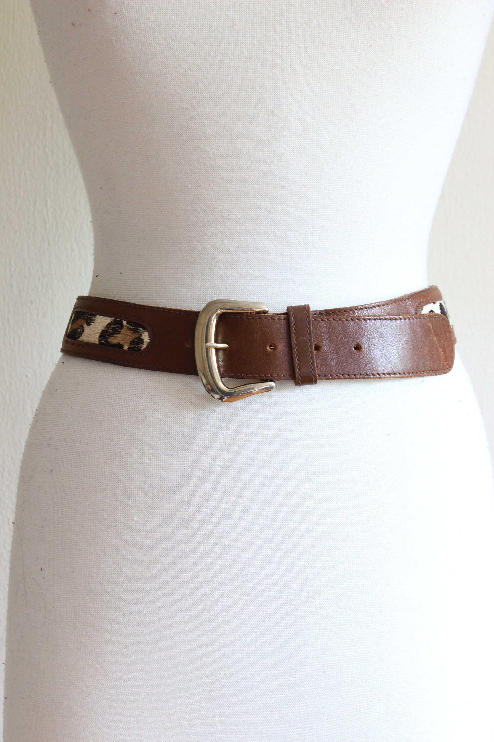 Omega Leopard Print Belt with Gold Buckle Women main image 3