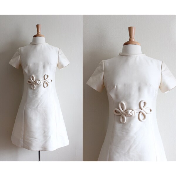 1960s Dress / Vintage Ivory Shantung Knot Front 60s Dress