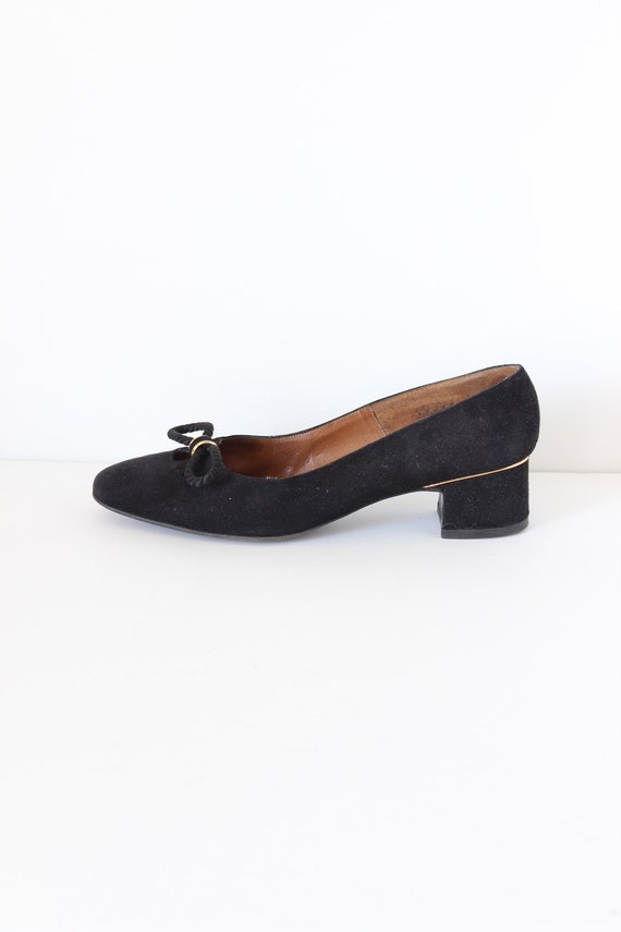 Vintage Evins Black Suede Low Block Heel Pumps, si