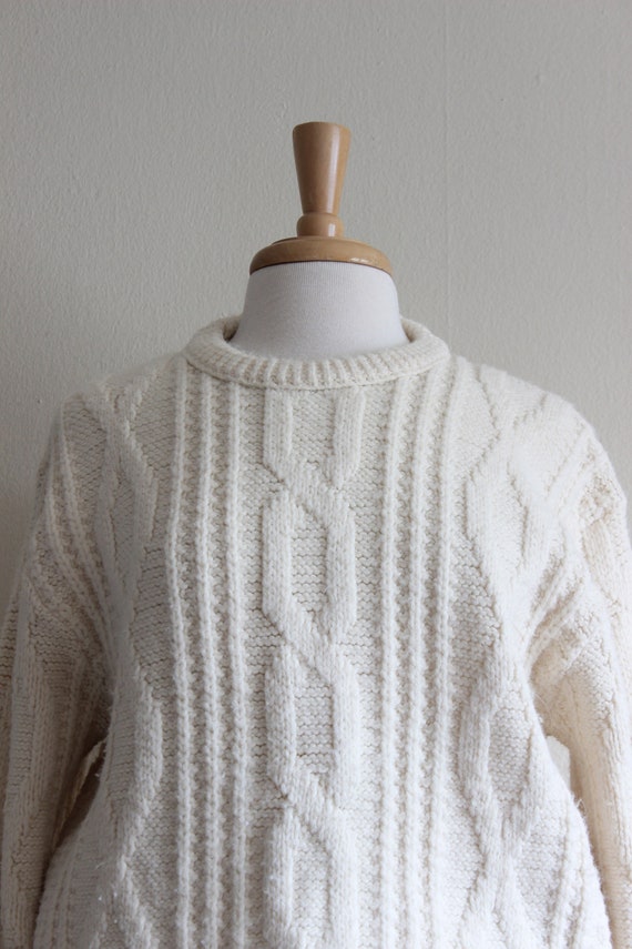 Vintage 1960s Off White Cable Knit Slouchy Pullov… - image 5