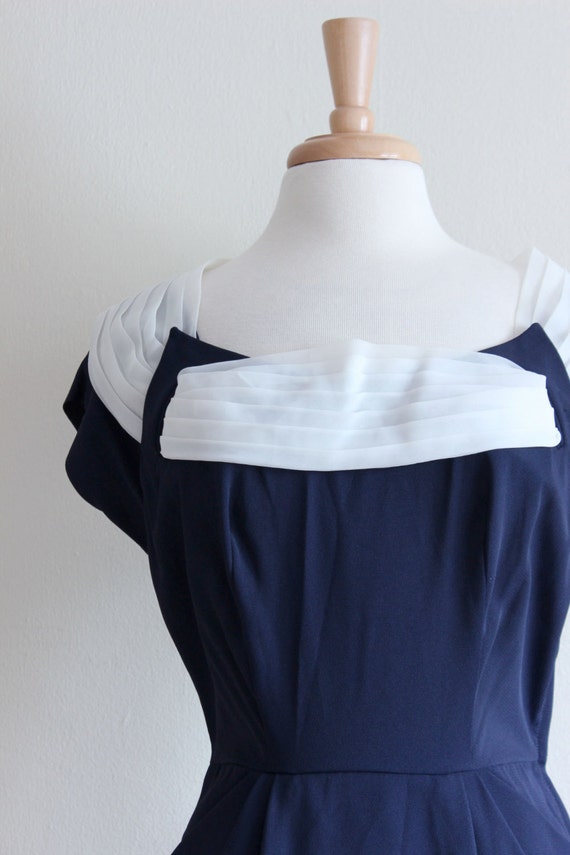 Vintage 1950s White Pleated Organza Collar Navy B… - image 2