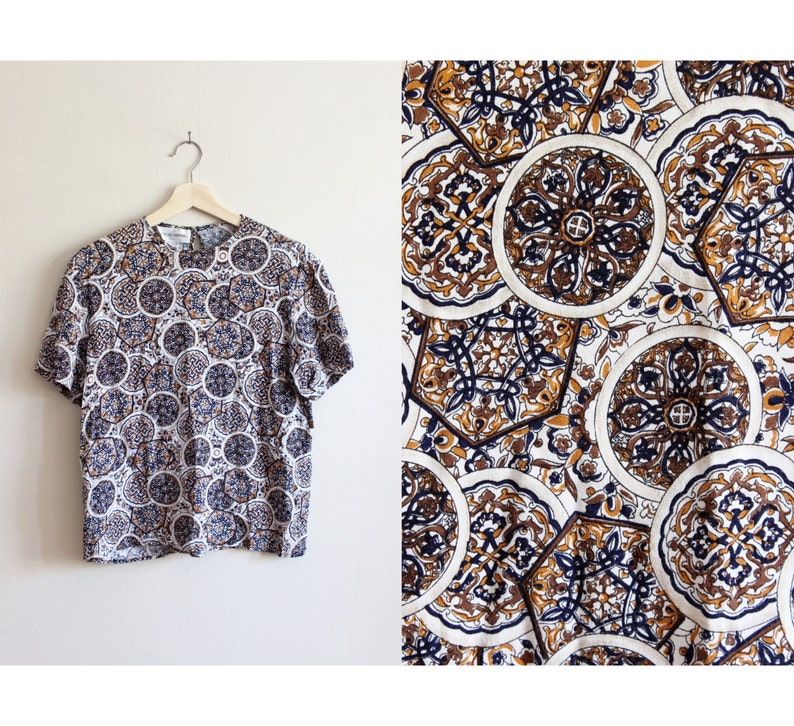 Brown Mandala Print Short Sleeve Top Vintage Navy White
