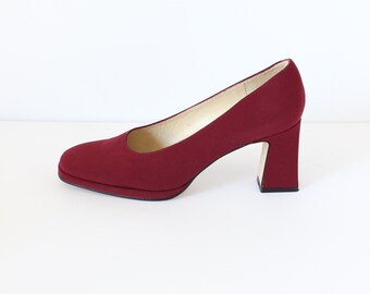 Vintage Evan Picone Burgundy Platform Pumps, size 8