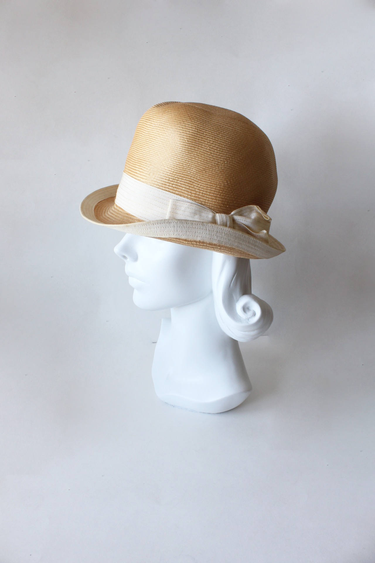 Vintage 1960s Adolfo Réalités Pastel Ombre Straw Cloche Hat with Chiffon Sash 1960s Lime Green Straw Cloche Hat: Lemons Trim - Adolfo  main image 3