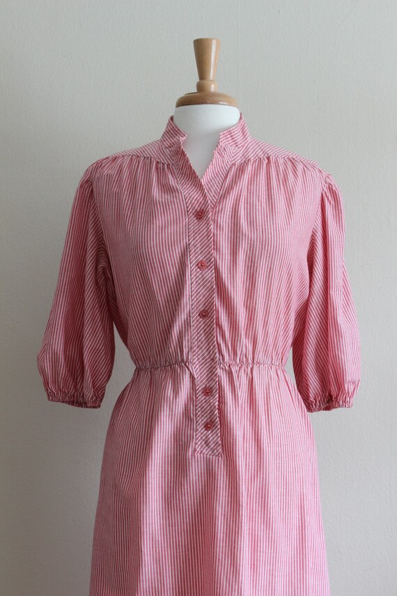 Vintage 1970s Red & White Stripe Belted Shirtdress - image 3