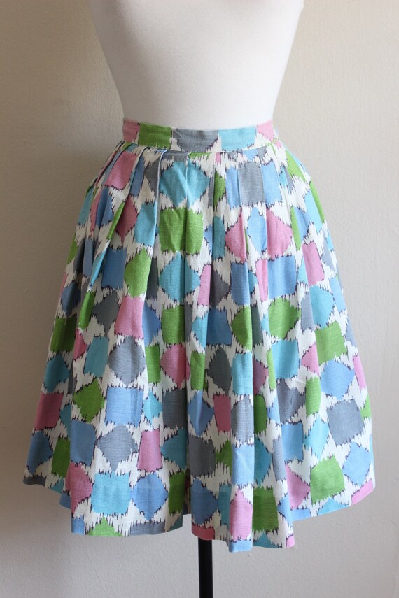 Vintage 1950s Pastel Print Pleated Skirt - image 3