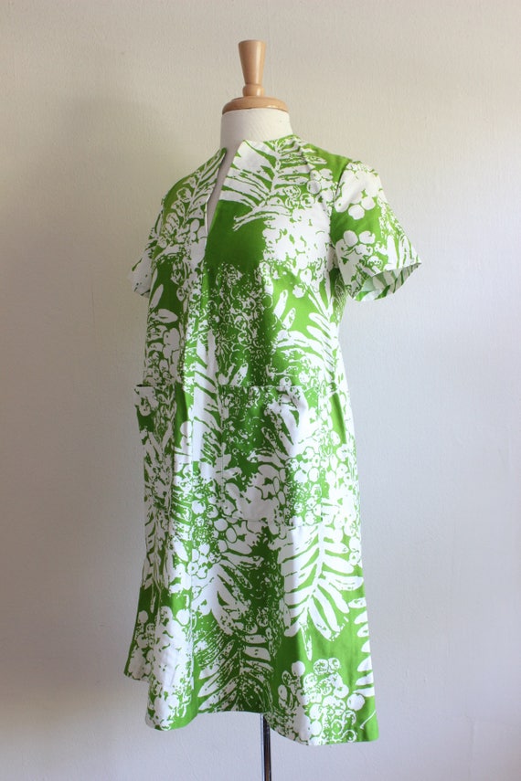 Vintage Lime Green Fern Print A-Line Mod Dress - image 6