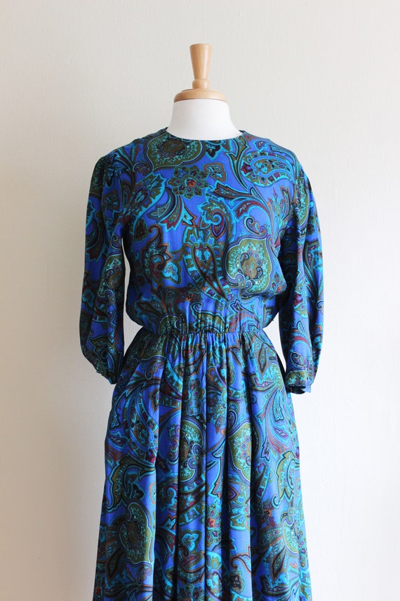 Vintage 1980s Green & Blue Paisley Midi Dress - image 4