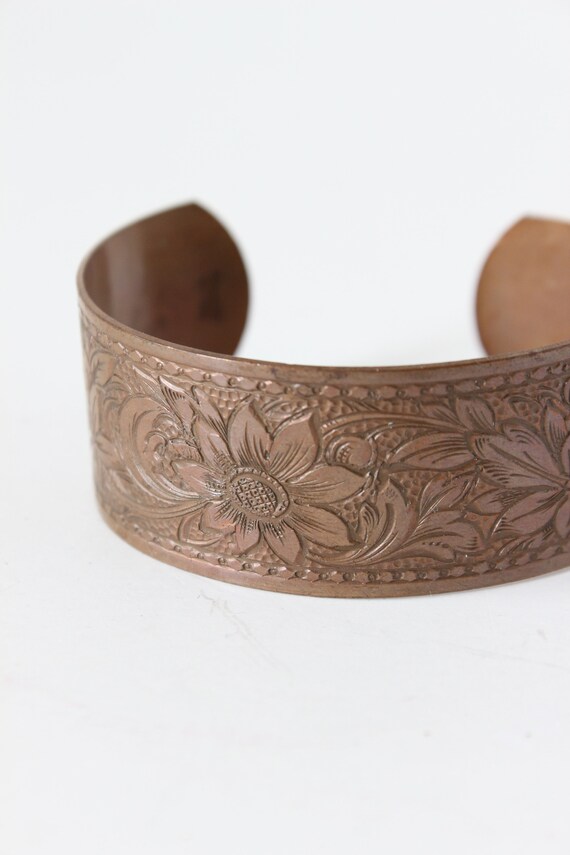 Vintage 1970s Solid Copper Tooled Cuff Bracelet - image 3
