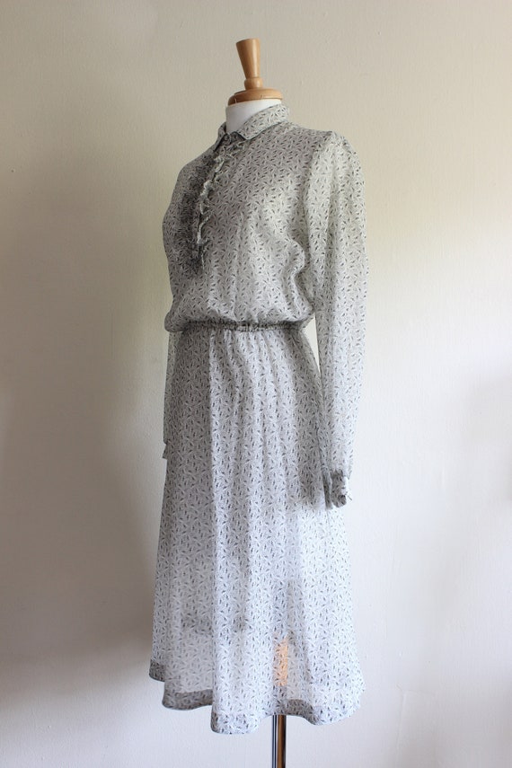 Vintage 1970s Sheer Gray Floral Print Midi Dress - image 5