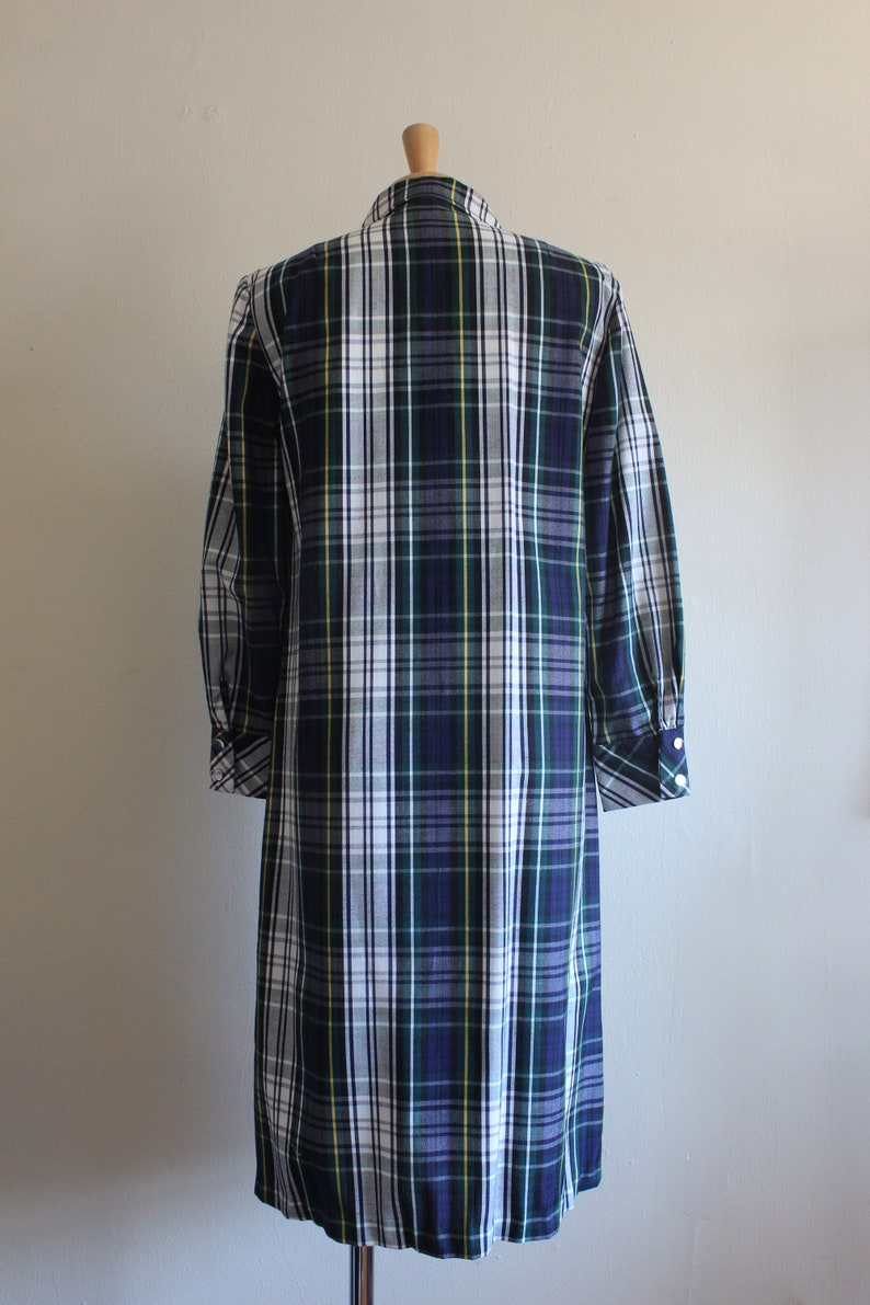 Vintage 1960s Navy, Green & White Plaid Long Sleeve Shirtdress image 9