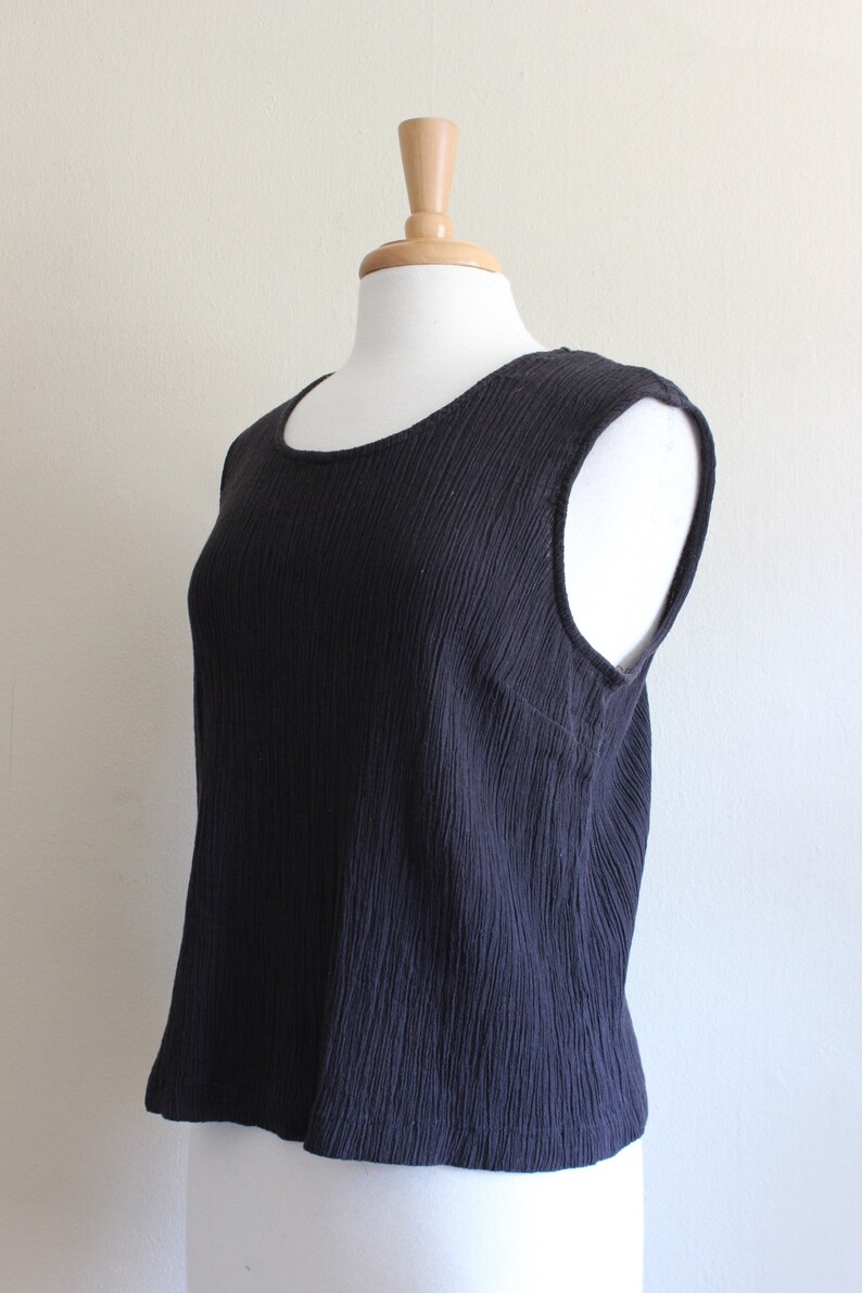 Vintage Crinkle Texture Black Tank Top - Etsy