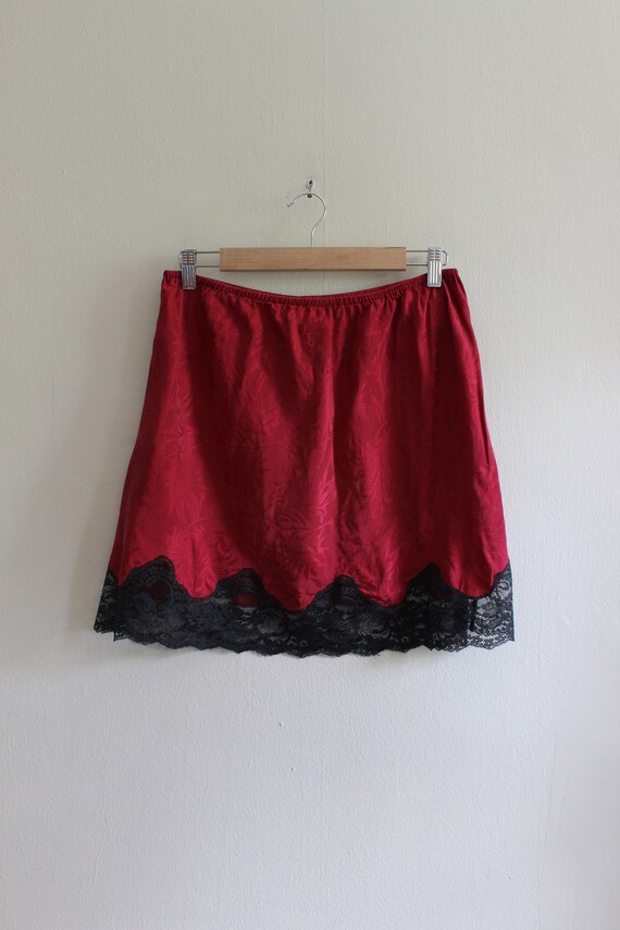 Vintage Black Lace Trim Red Silk Slip Skirt - image 2