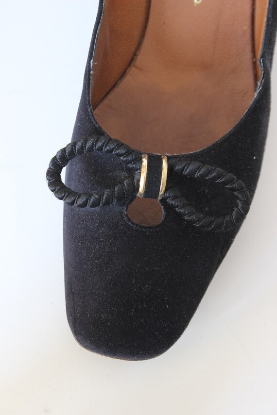 Vintage Evins Black Suede Low Block Heel Pumps, s… - image 6