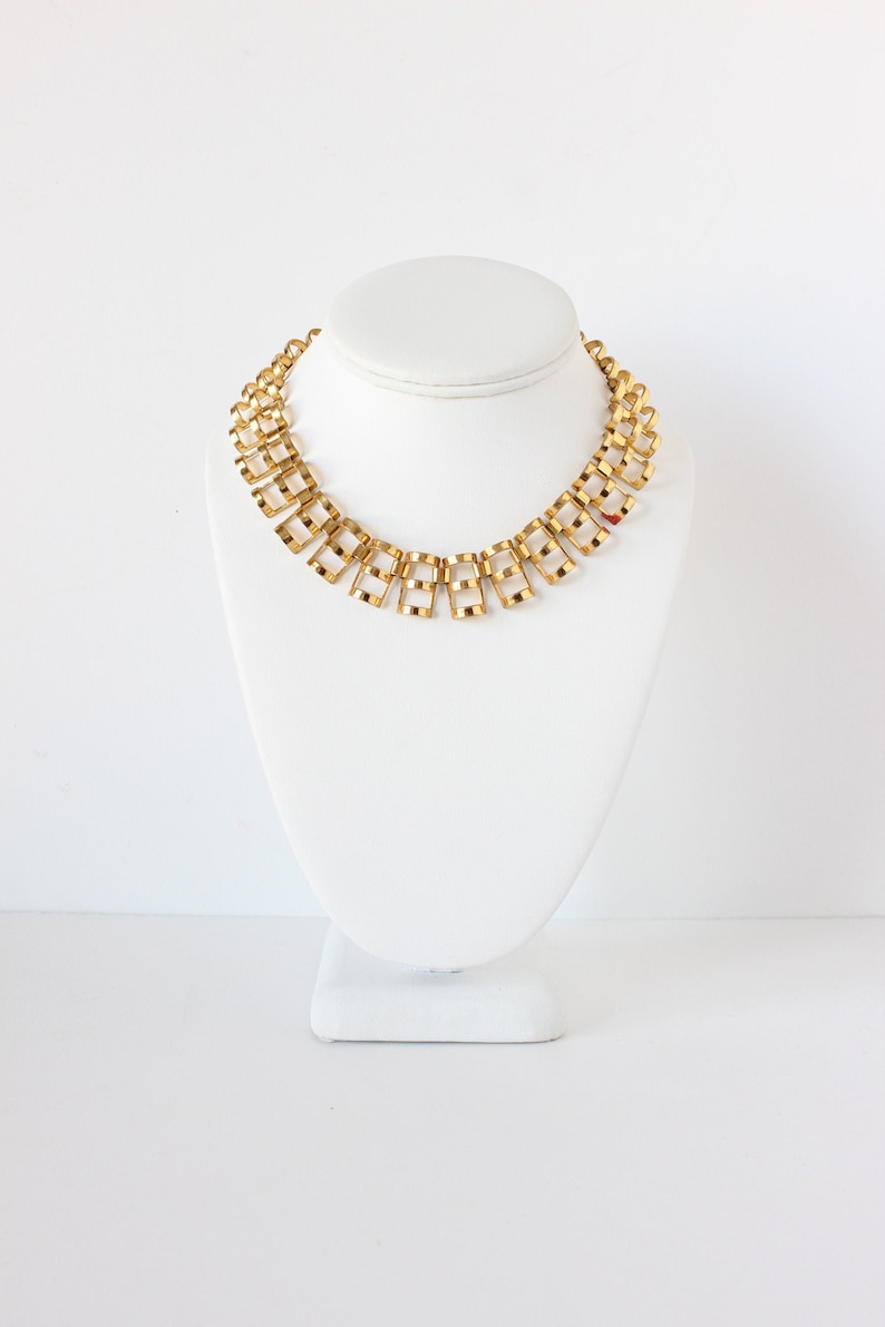Vintage Gold Tone Dimensional Link Necklace