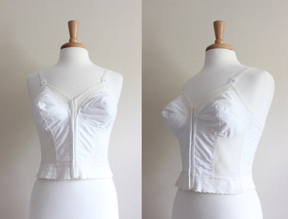Vintage Exquisite Form White Longline Bullet Bra