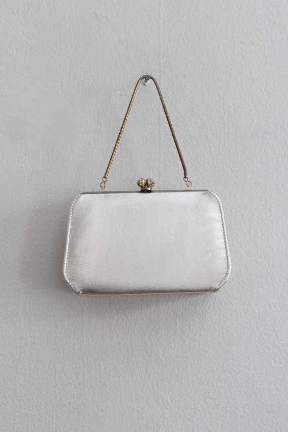Vintage 1960s Metallic Gold Faux Leather Clutch - image 9