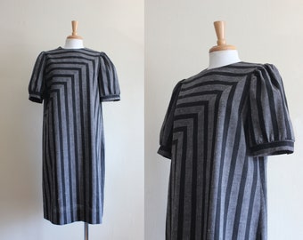 Vintage 1970s Leslie Fay Black Stripe Puff Sleeve Dress