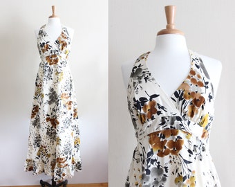 1970s Dress / Vintage Neutrals & Ivory Floral Open Back Maxi Dress