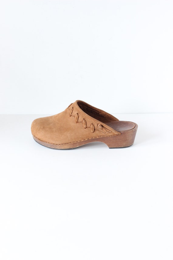 Vintage Bass Distressed Brown Leather & Wood Clogs