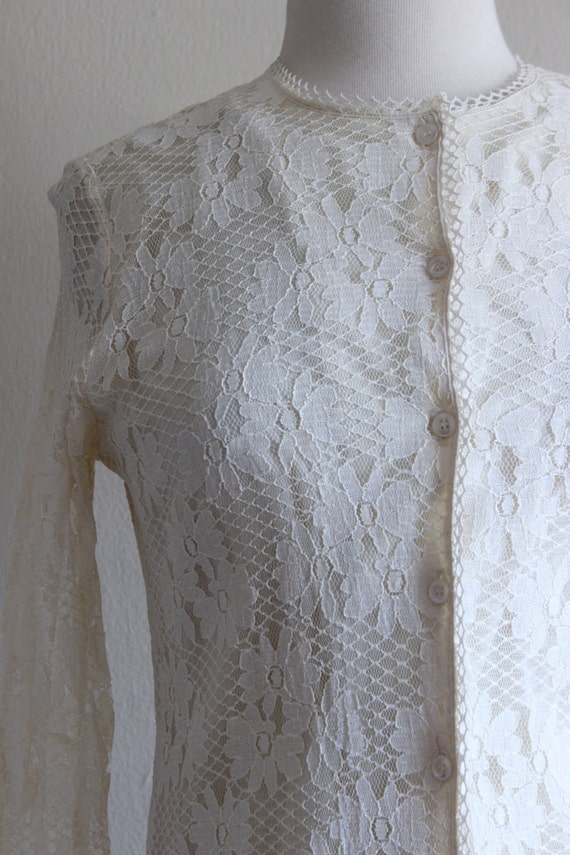 Vintage 1960s Ivory Lace Cardigan Top - image 2