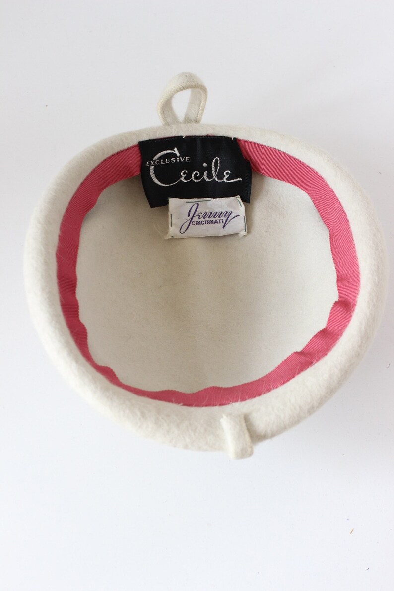 Vintage 1960s Off White Wool Felt Hat
