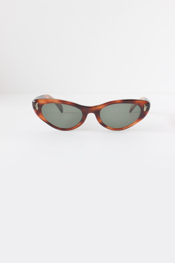 ray ban retro cat eye sunglasses