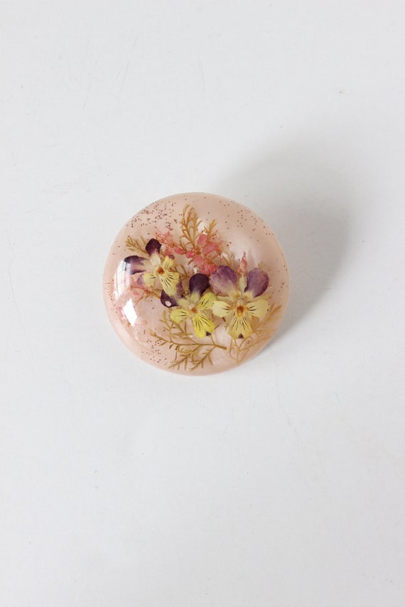 Vintage Dried Pansy Flowers Pink Resin Brooch