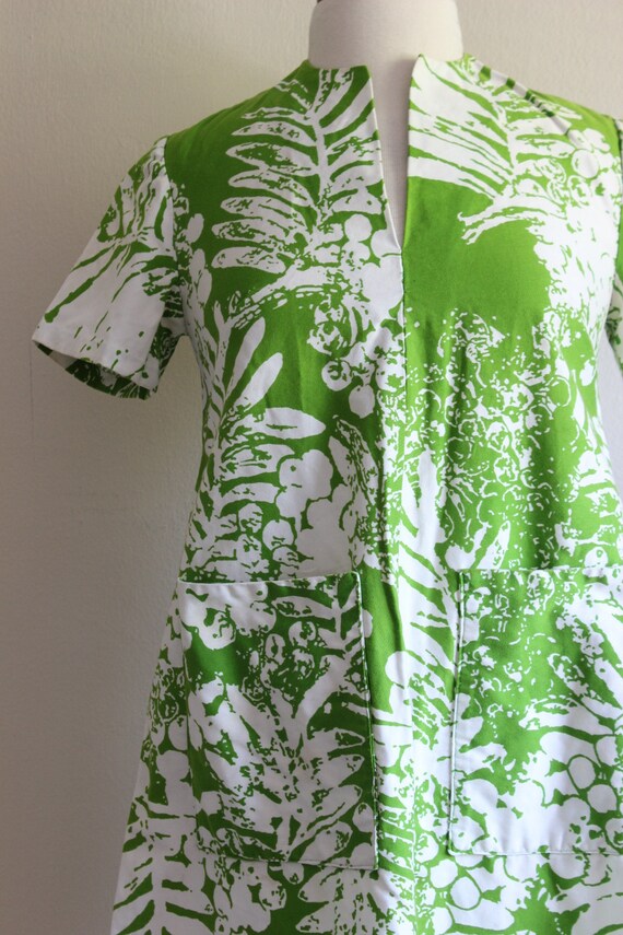 Vintage Lime Green Fern Print A-Line Mod Dress - image 2