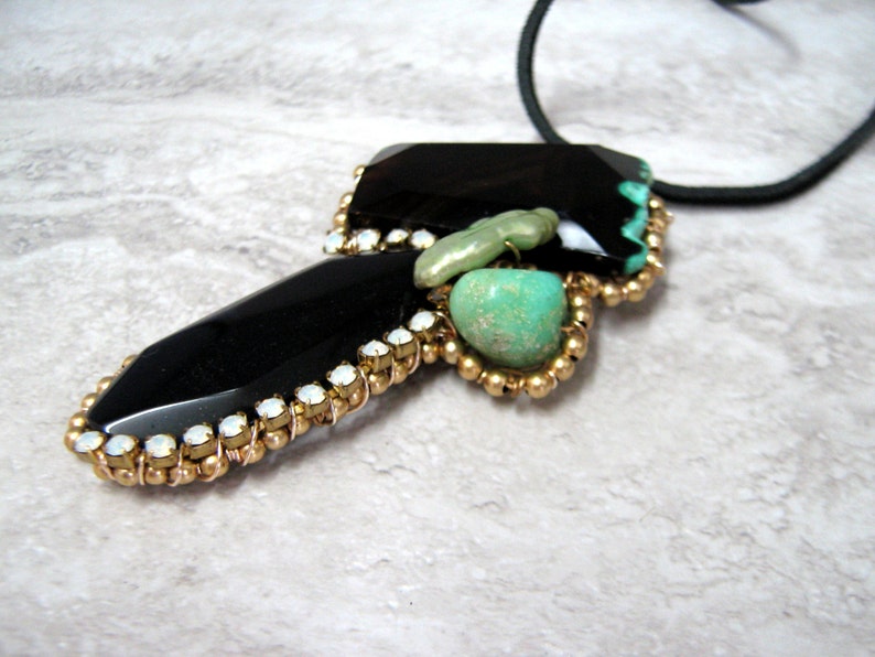 Colgante largo collar-artesano negro Hammer | Etsy