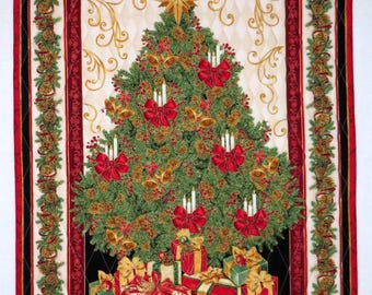Adorno de pared/mesa navideño, panel acolchado con árbol de Navidad y regalos.
