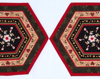 Hexagon Table Mats (Pair), Quilted Hearts and Stars, Holiday Decor