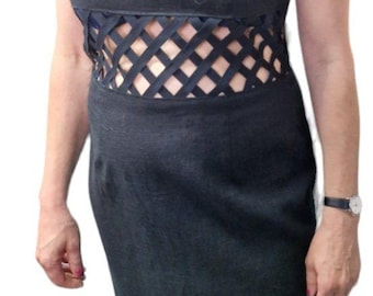 Zwarte linnen jurk met katoenen keperafwerking, maat 38. Uniek exemplaar.