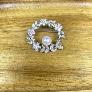 Sterling Silver Filigree Pearl Brooch: Victorian Butterfly Jewelry, Court brooch