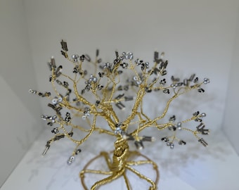 Baum aus Perlendraht