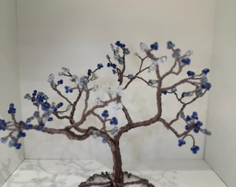Baum aus Perlendraht
