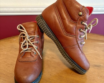Vintage 80s Bass Waterproof Brown Leather Hiking Boots | Women's 7M | Retro