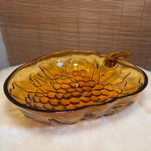 Wunderschöne Vintage Indiana Glas Amber Grape Cluster Servierschale Display Schüssel Herzstück Catchall