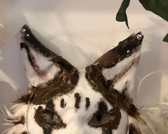 Máscara Therian de gato marrón y blanco