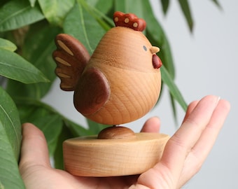 Wooden Chicken Figurine,Rooster Statue,Rustic Farmhouse Decor,Animal Ornament,Home Decor Gift