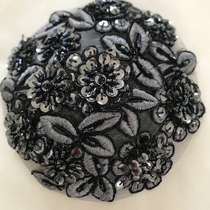 Elegant Black And Silver Kippah with Sequins