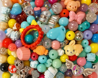 Large Mystery Bead Scoop • Chunky Beads • Sparkle Mix • Acrylic Beads • Random Scoop • Craft Destash • Jewelry Making Supplies