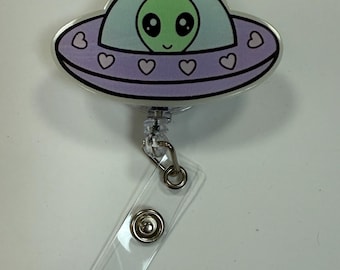 Carrete de insignia de OVNI, nave espacial, carrete de insignia, carrete de insignia de enfermera, carrete de insignia con brillo, carrete de insignia lindo, enfermera, extraterrestre