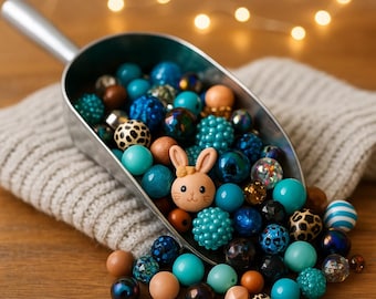 Large Mystery Bead Scoop • Chunky Beads • Sparkle Mix • Acrylic Beads • Random Scoop • Craft Destash • Jewelry Making Supplies