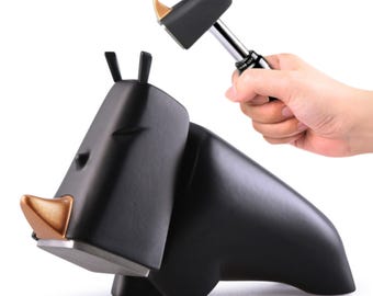 Martillo de rinoceronte negro: regalo perfecto para él, reparaciones del hogar, decoración de oficina, minimalista, vida en el dormitorio, inauguración de la casa, padrinos de boda