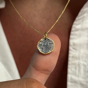 Gold Plated 925 Silver Hamsa Pendant Necklace with Turquoise Stone – Fatima Hand Amulet Unisex Jewelry for Protection and Spiritual Energy